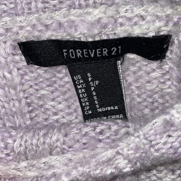 🌸 Forever 21 Cropped Sweater - Picture 4 of 4